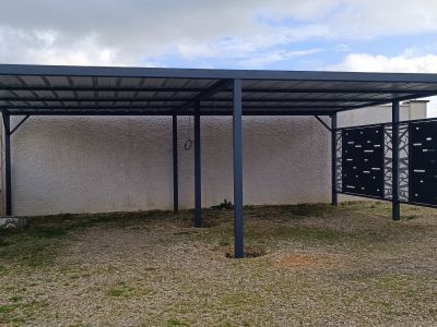  Car port en acier  réalisé à Dangers (28)